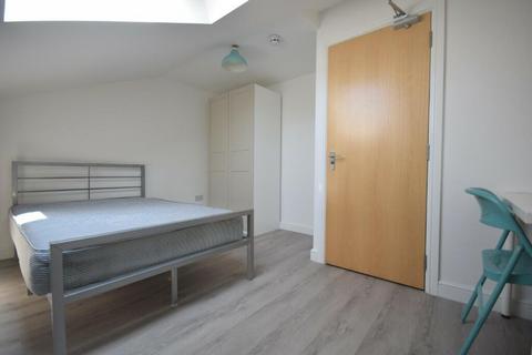 6 bedroom house to rent, Gwenfron Road, Liverpool L6