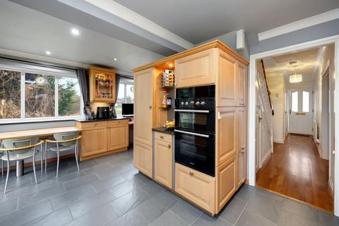 32 Bowmans Close, Steyning, BN44 3SR