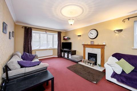 32 Bowmans Close, Steyning, BN44 3SR