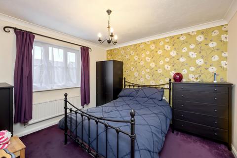 32 Bowmans Close, Steyning, BN44 3SR
