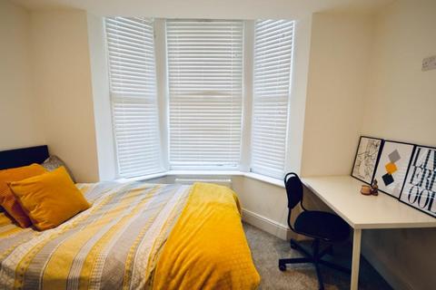 6 bedroom house to rent, Hannan Road, Liverpool L6