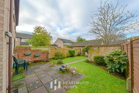 9 Brecken Close, St Albans, AL4 9LF