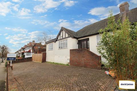 4 Ridgeway Drive, Bromley, BR1 5DQ