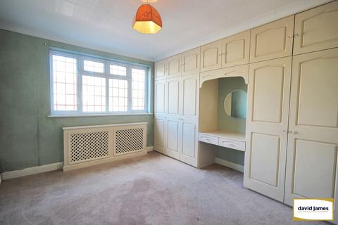 4 Ridgeway Drive, Bromley, BR1 5DQ
