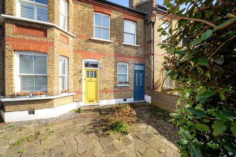 3 bedroom maisonette for sale, Lordship Lane, East Dulwich