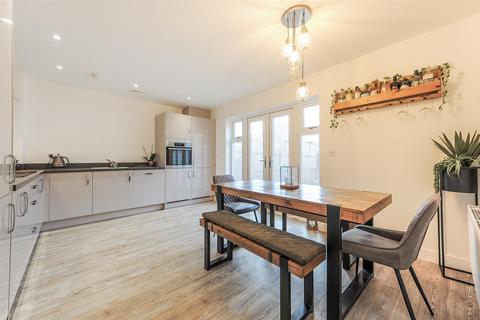 31 Barty Way, Thurnham, Maidstone, ME14 4GB