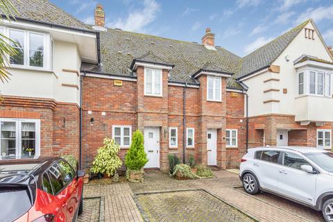 2 bedroom terraced house for sale, Woking GU22