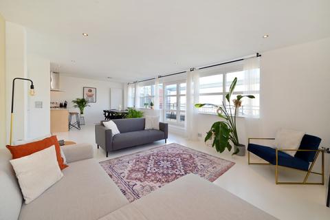 2 bedroom flat for sale, 156 Westferry Road, London E14