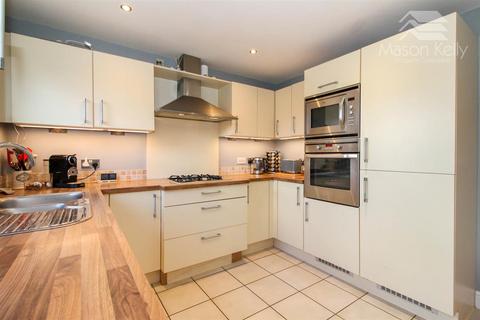 4 bedroom terraced house for sale, Milton Keynes MK12