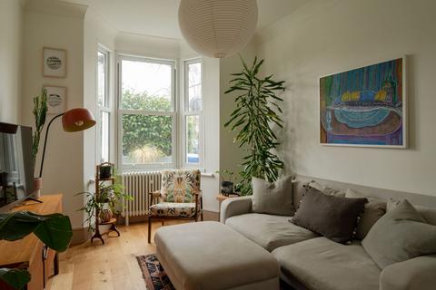 157 Trumpington Road, London, E7 9EG