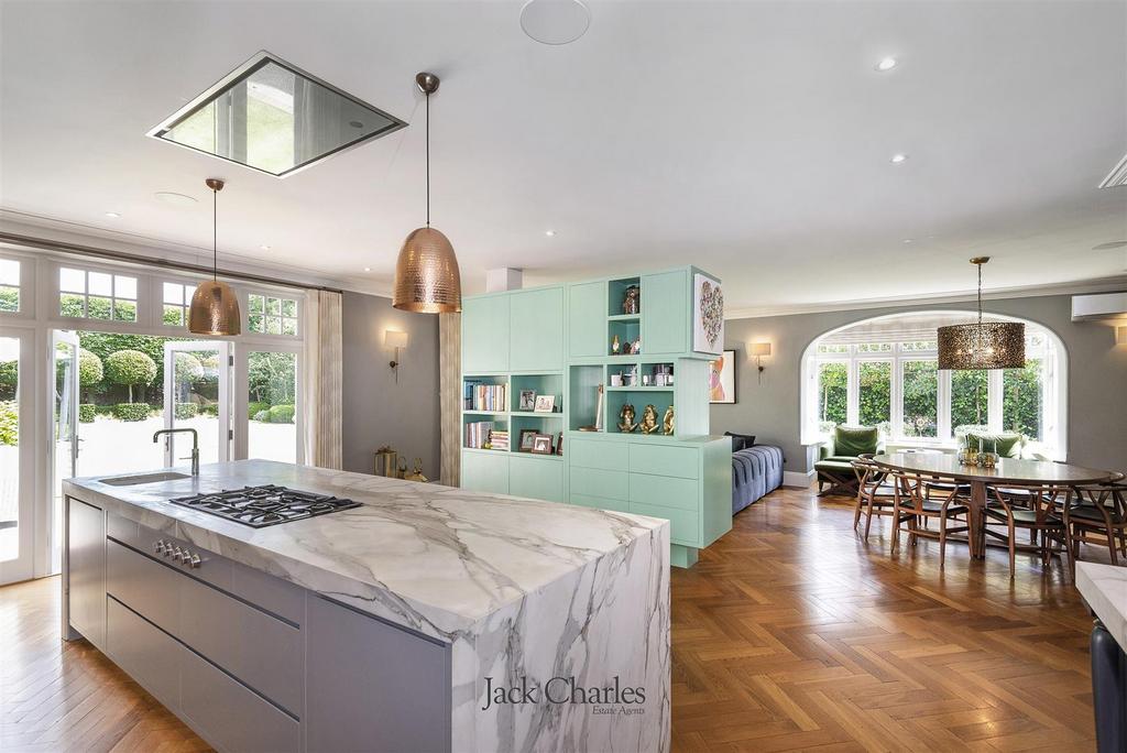 5 Yardley Park Rd, TN9 1 NE 007 - Revision 1.jpg