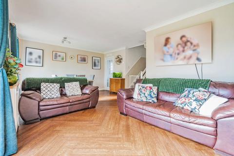 18 Brett Walk, Gillingham, ME8 9RP