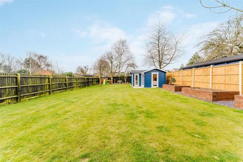 3 bedroom bungalow for sale, Furlong Road, Desborough, Kettering