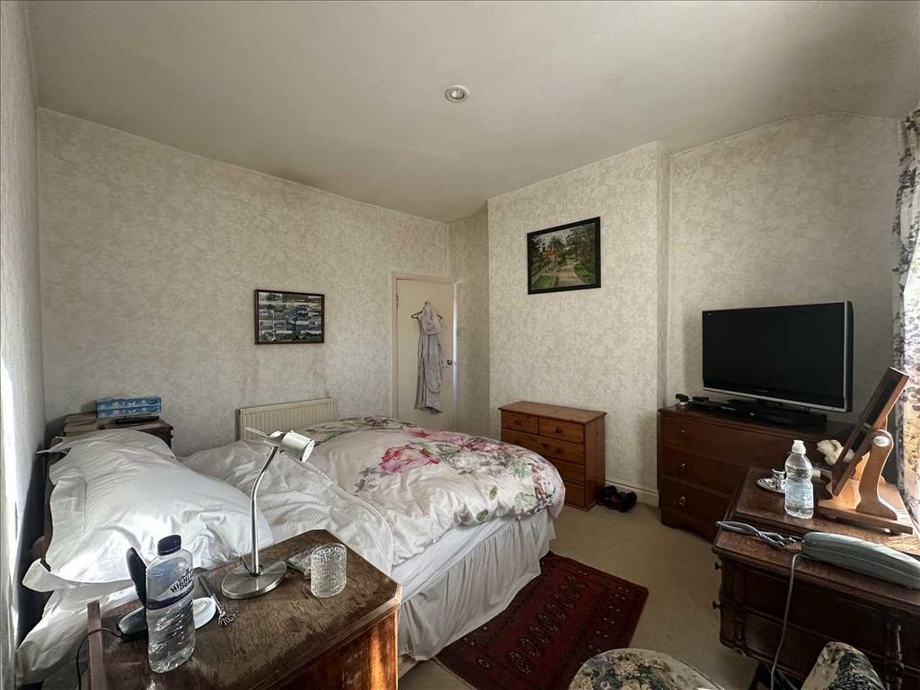 Four bedroom cottage