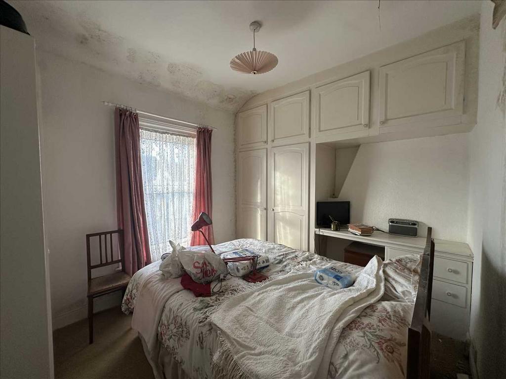 Four bedroom cottage
