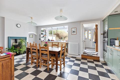 4 bedroom semi-detached house for sale, South Street, Lewes, East Sussex, BN7 2BP