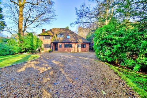 5 bedroom detached house for sale, Wokingham RG40