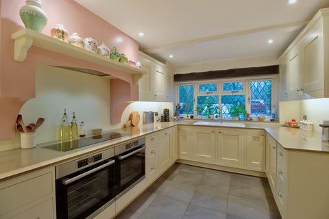 5 bedroom detached house for sale, Wokingham RG40