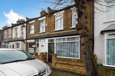 4 bedroom terraced house for sale, Worcester Road, Manor Park, E12