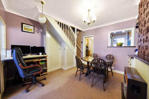 4 bedroom terraced house for sale, Worcester Road, Manor Park, E12