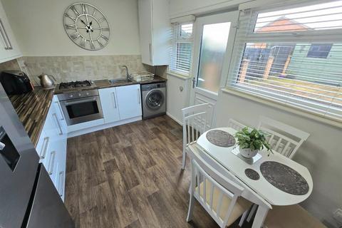 2 bedroom terraced house for sale, Hollybush Avenue, Ingleby Barwick, Stockton-On-Tees