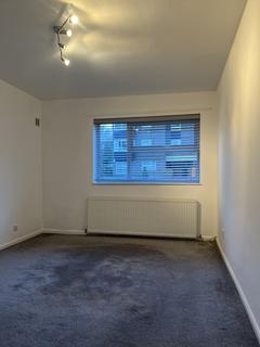 1 bedroom flat to rent, Robinwood Court, Leeds LS8