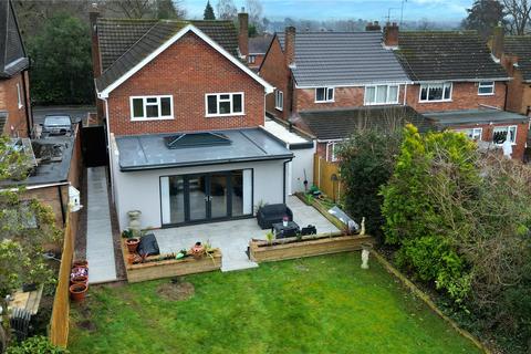 4 bedroom detached house for sale, 53 Oakfield Road, Kidderminster, Worcestershire