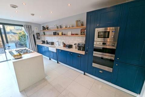 39 Bolton Road, London, E15 4JY