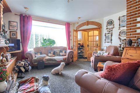 3 bedroom terraced house for sale, Pallister Avenue, Brambles Farm