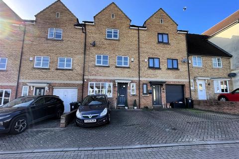 4 bedroom townhouse for sale, Blue Falcon Road, Kingswood, Bristol