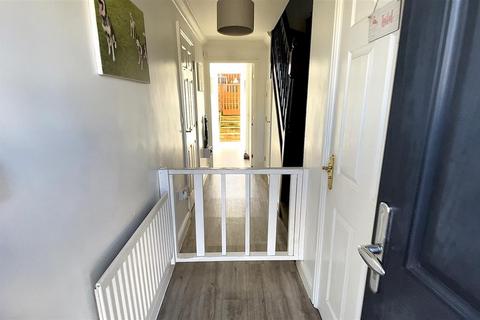 4 bedroom townhouse for sale, Blue Falcon Road, Kingswood, Bristol