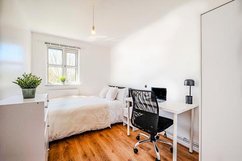 6 bedroom house to rent, Gadd Street, Nottingham NG7