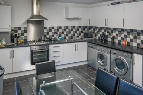 5 bedroom house to rent, Gadd Street, Nottingham NG7