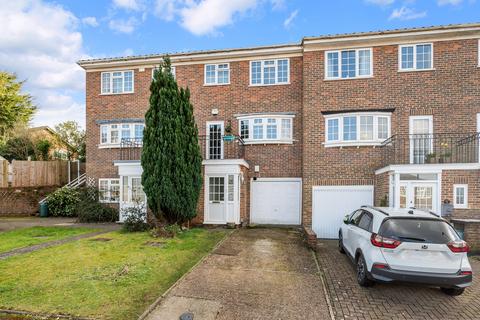 3 bedroom townhouse for sale, Hillview Close, Purley, CR8