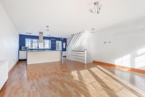 8 Hillview Close, Purley, CR8 1AU