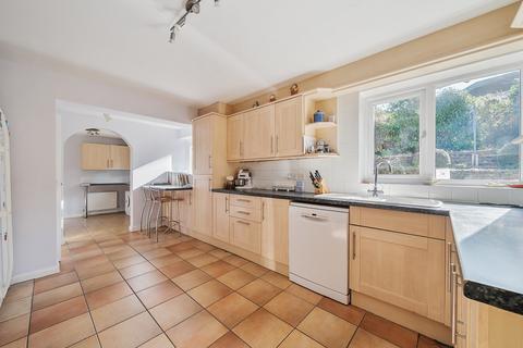 5 bedroom detached house for sale, Courts Mount Road, Haslemere, Surrey, GU27