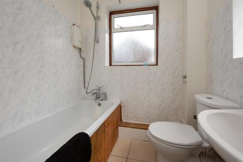 2 bedroom terraced house for sale, Albert Street, Whitstable