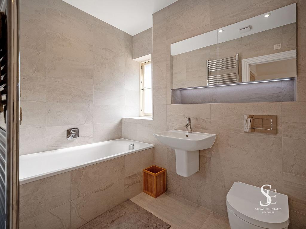 Bedroom 2 En Suite