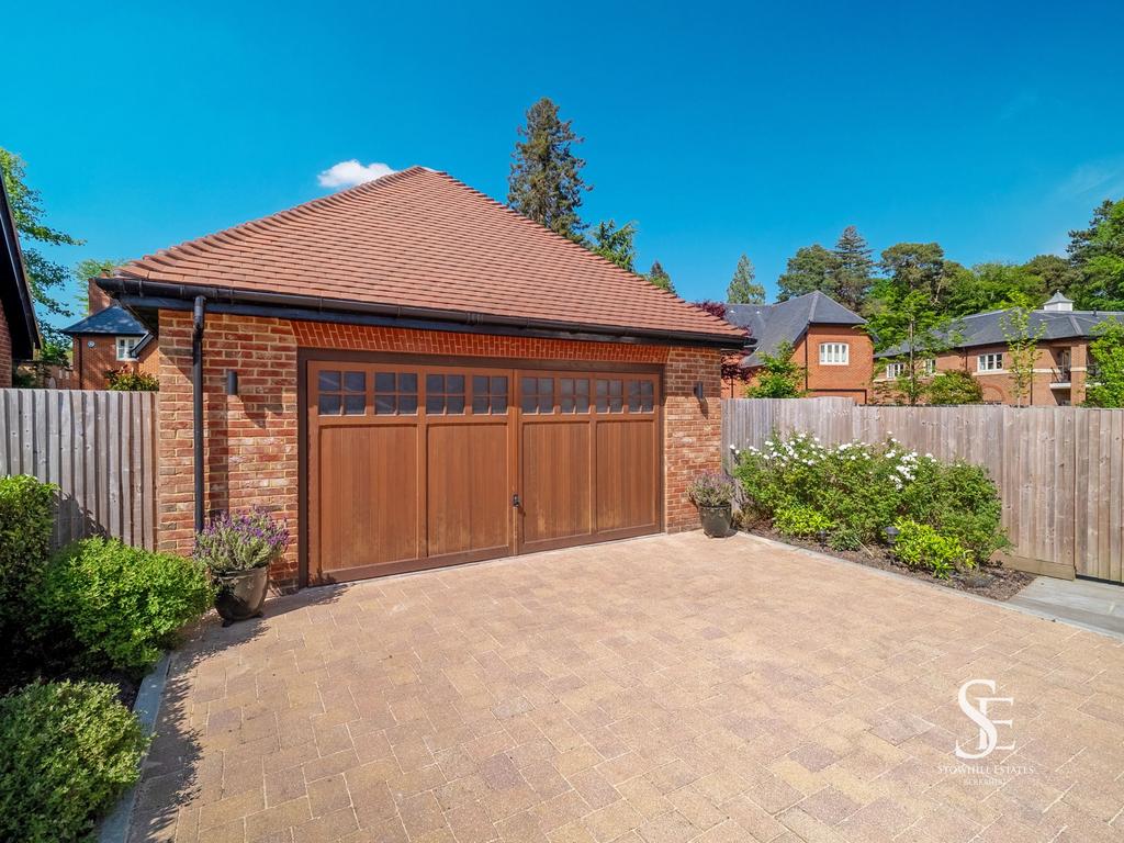 Double Garage