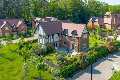 4 bedroom detached house for sale, Seymour Drive, Ascot, SL5