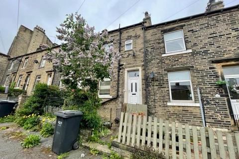 Emscote Avenue, Halifax