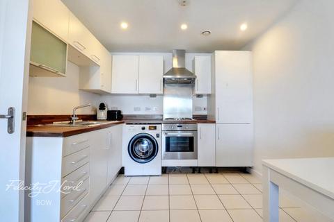 1 bedroom apartment to rent, Altius Apartments, Wick Lane, London