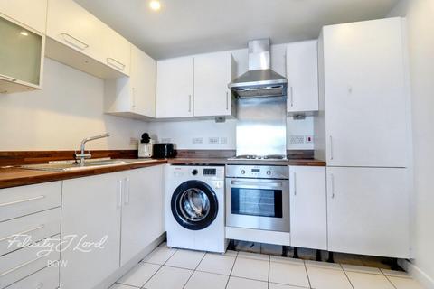 1 bedroom apartment to rent, Altius Apartments, Wick Lane, London