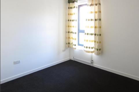 2 bedroom flat to rent, Elmers End Road Beckenham BR3