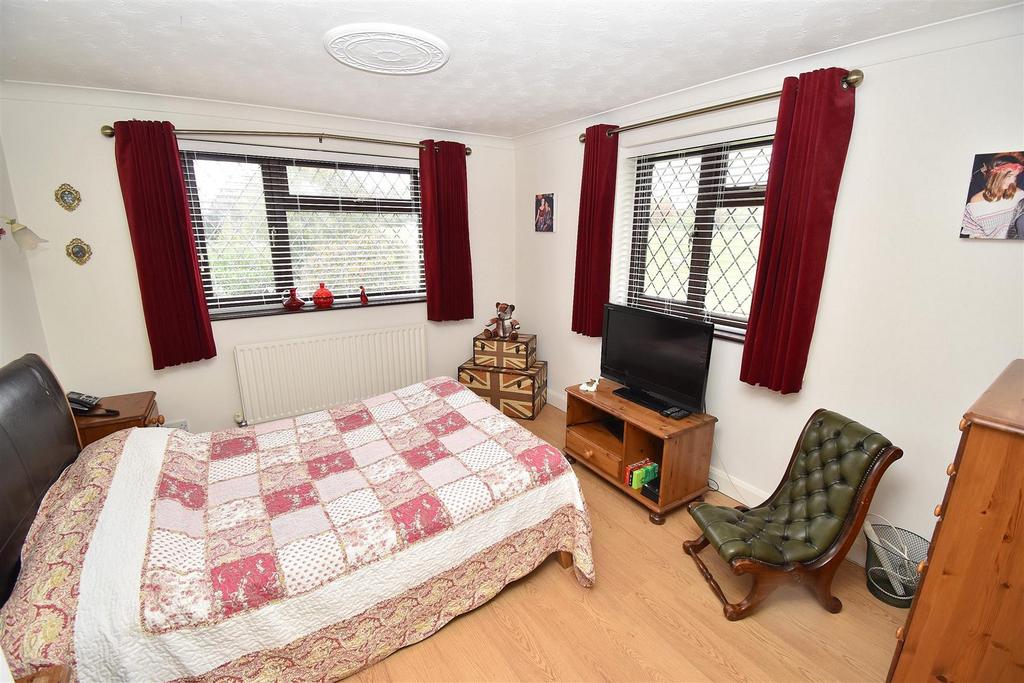 Bedroom One-001.JPG