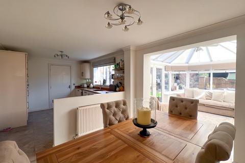 4 bedroom detached house for sale, Llwyn Coch, Broadlands, Bridgend County Borough, CF31 5BJ