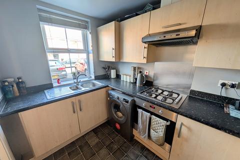 2 bedroom end of terrace house for sale, Lauras Walk, CV3