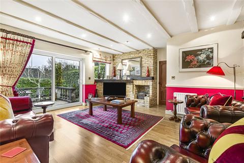 6 bedroom detached house for sale, Orchard Close, Cuffley, Hertfordshire, EN6