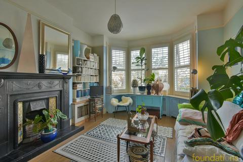 4 Mitten Road, Bexhill-on-sea, TN40 1QL
