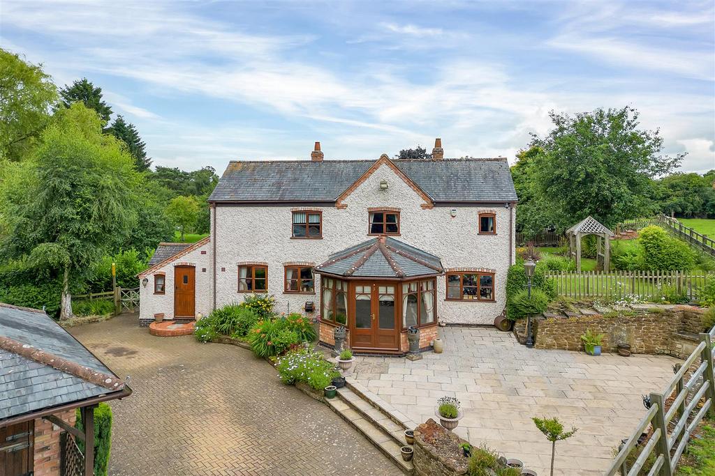 Ivy Cottage-1.jpg